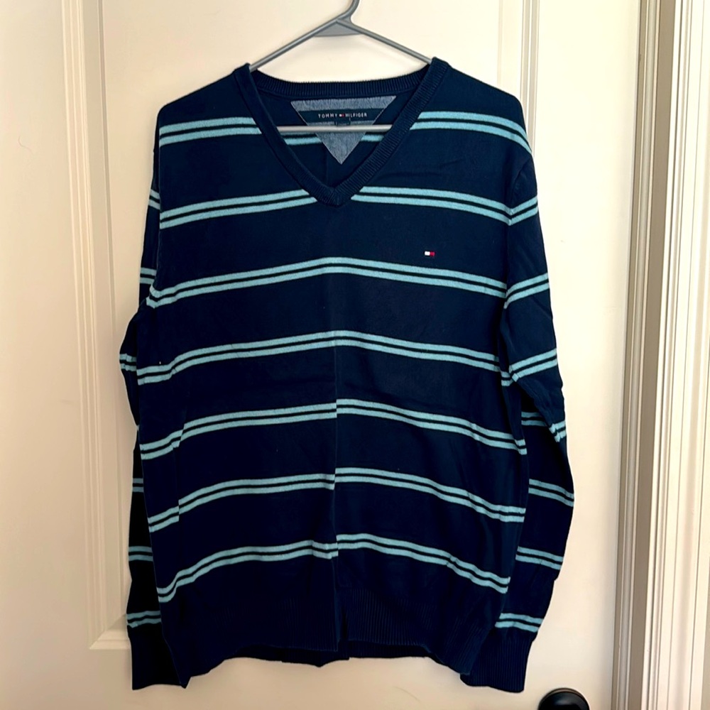 Men’s V-neck Tommy Hilfiger striped sweater